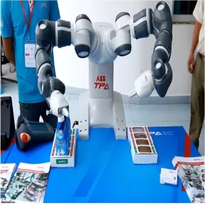 YuMi Robot